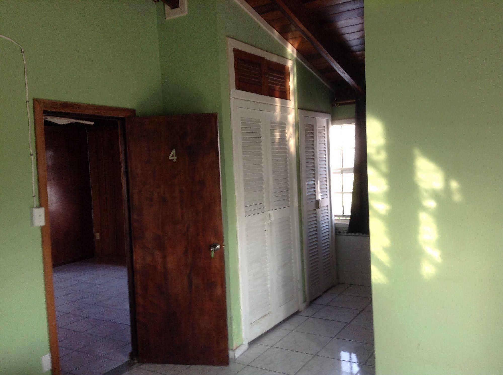 Amelia Guest House San Pedro  Exterior foto